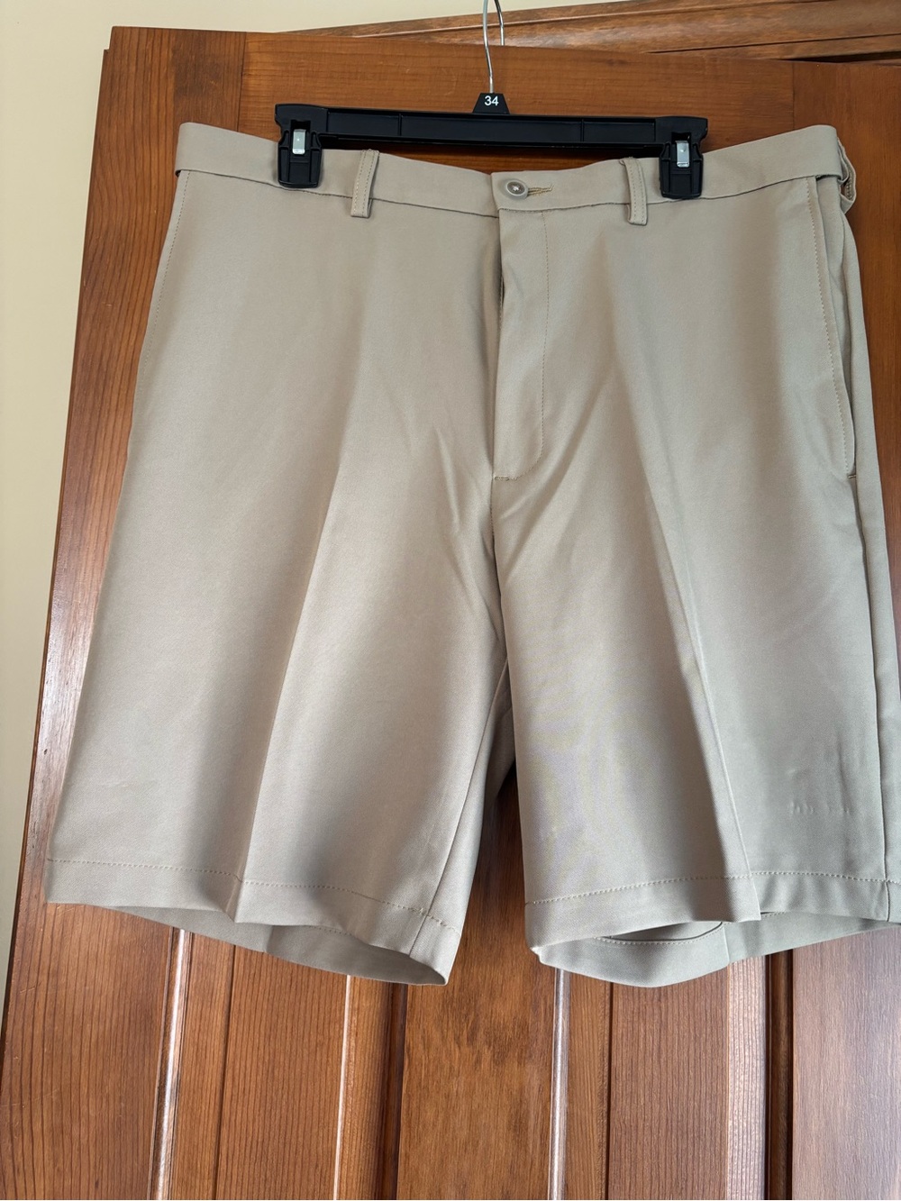 Men's Classic tan golf Shorts